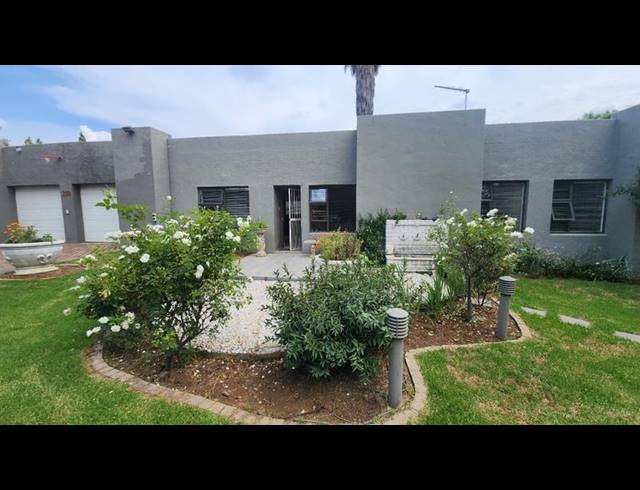 4 BEDROOM HOUSE FOR SALE IN BRACKENDOWNS